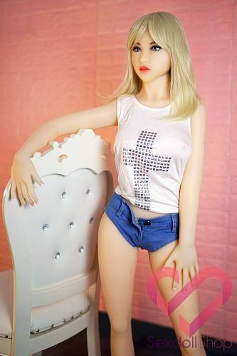 Секс кукла Дагма 146 с маленькой грудью 