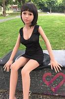 Секс кукла Полина 140 см в парке (фото 16)