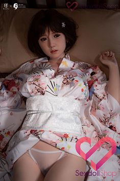 Секс кукла Met Dolls Elle 150.B Silicone