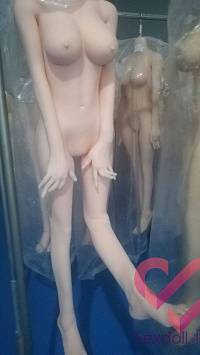 Чем опасно купить секс куклу с aliexpress (фото 8)