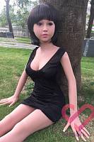 Секс кукла Полина 140 см в парке (фото 13)