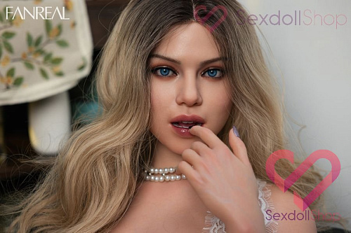 Мастурбатор торс Fanreal Carlee T95G Silicone